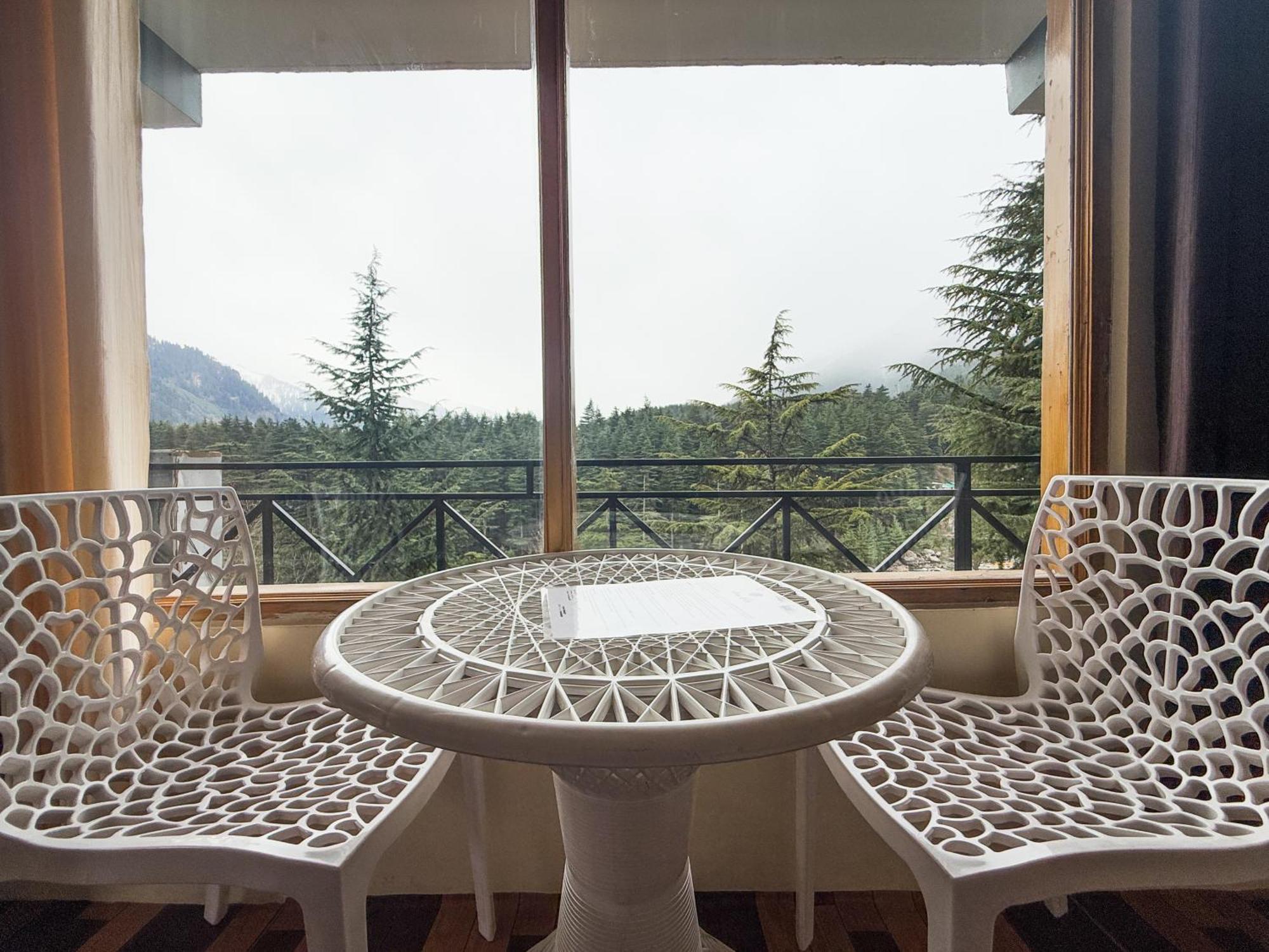 Red House Cafe And Inn Manali  Exterior photo
